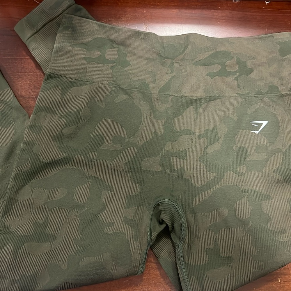 Gymshark Adapt camo leggings